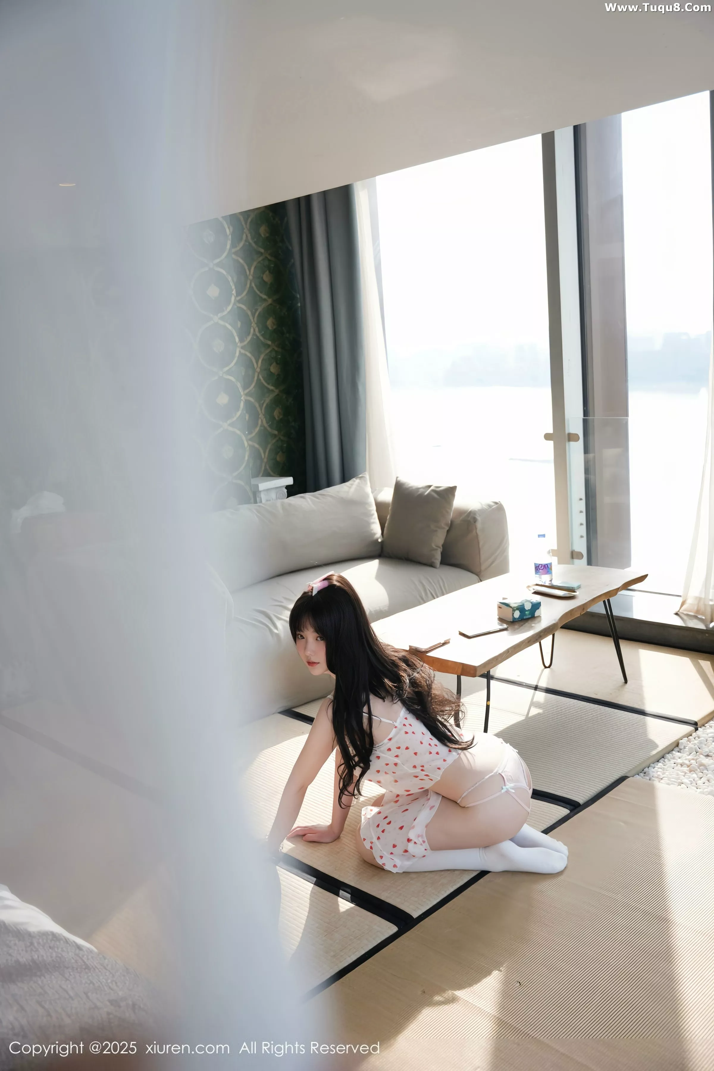 秀人集.com_[XiuRen秀人网]No.10556_模特软情性感波点吊带露粉色内衣配白色丝袜秀曼妙身姿诱惑写真78P