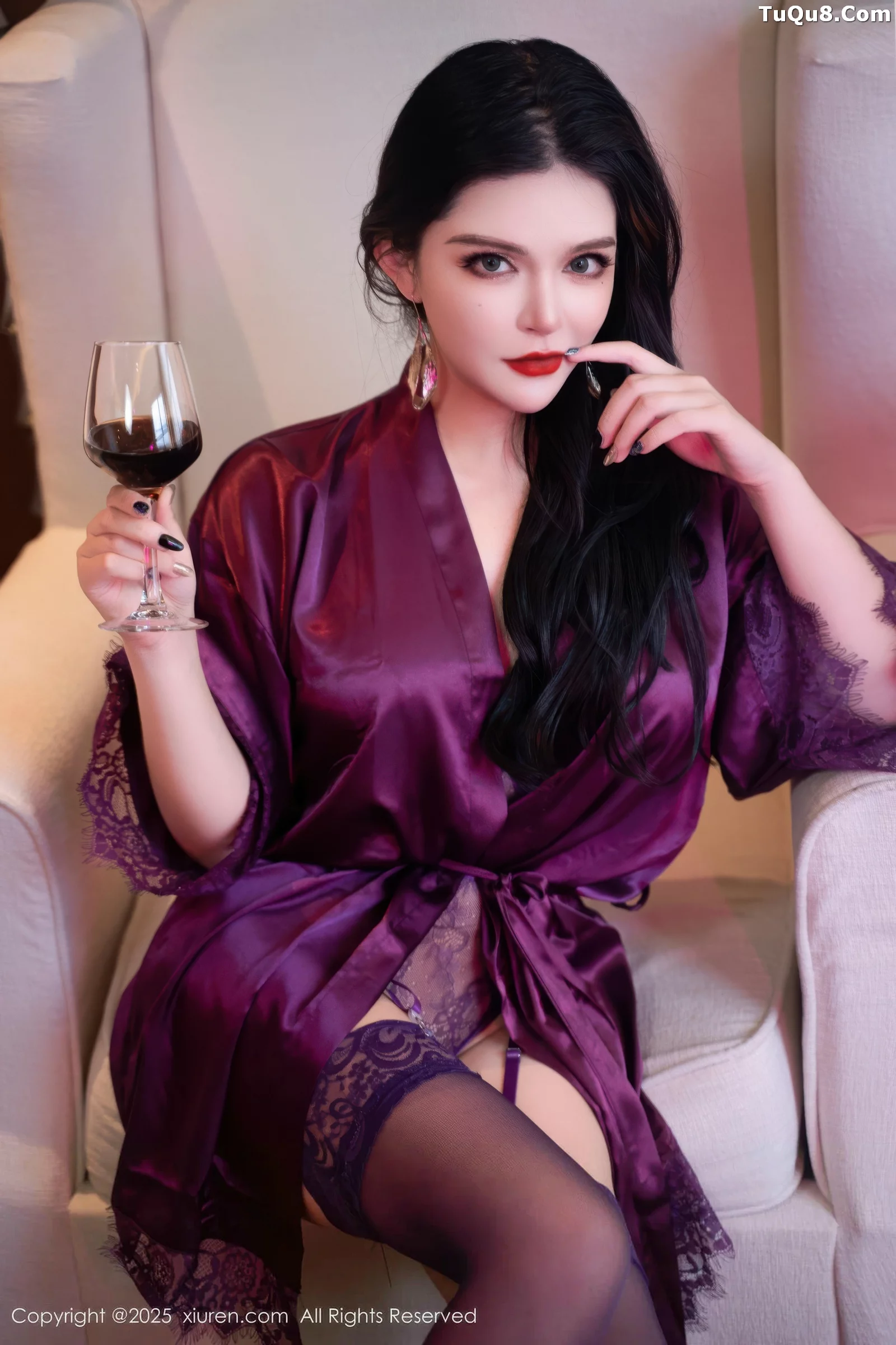 伊丽莎有点白写真