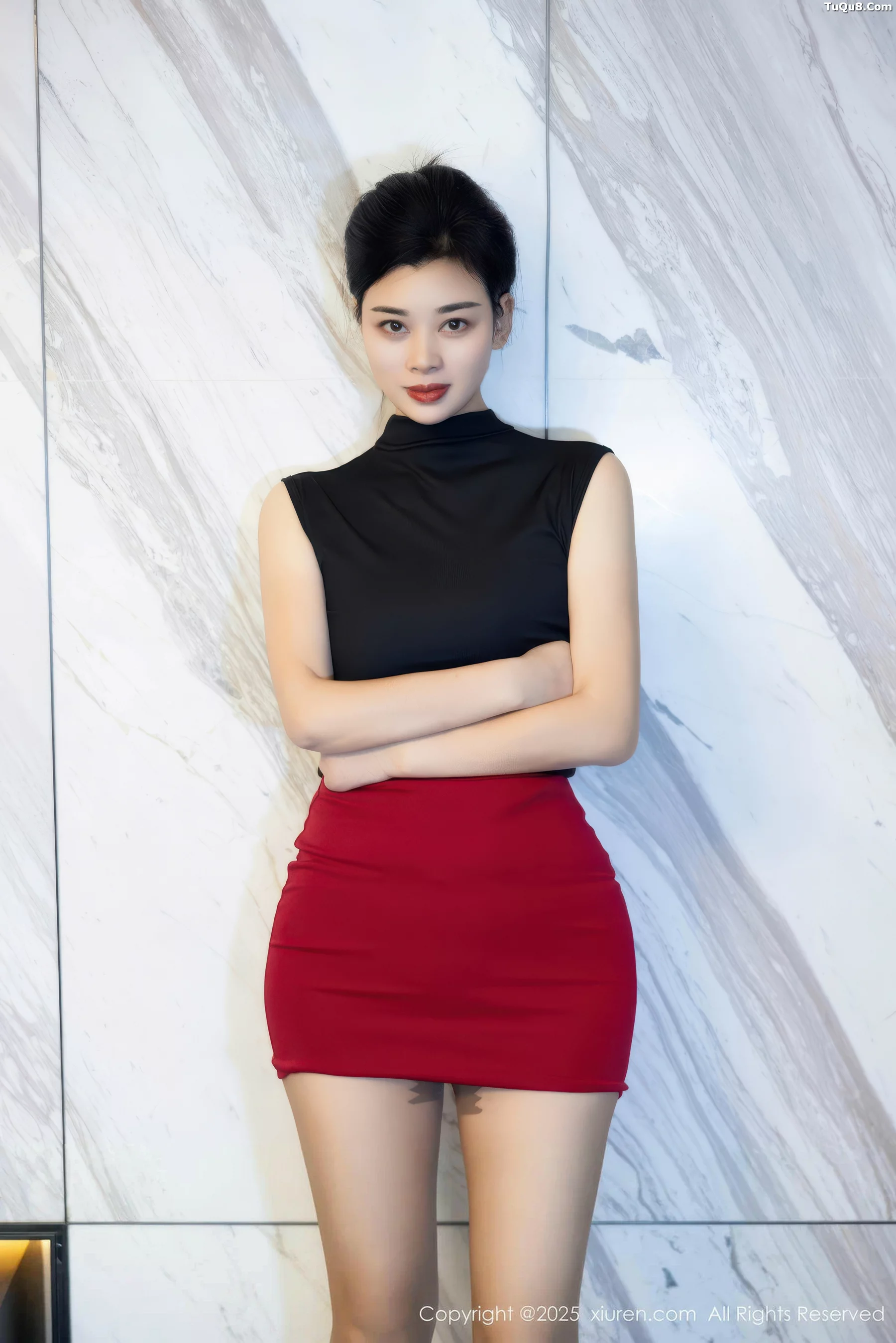 秀人集.com_[XiuRen秀人网]No.10948_新人模特徐清妍性感黑色OL服饰露超薄黑丝秀曼妙身姿诱惑写真48P