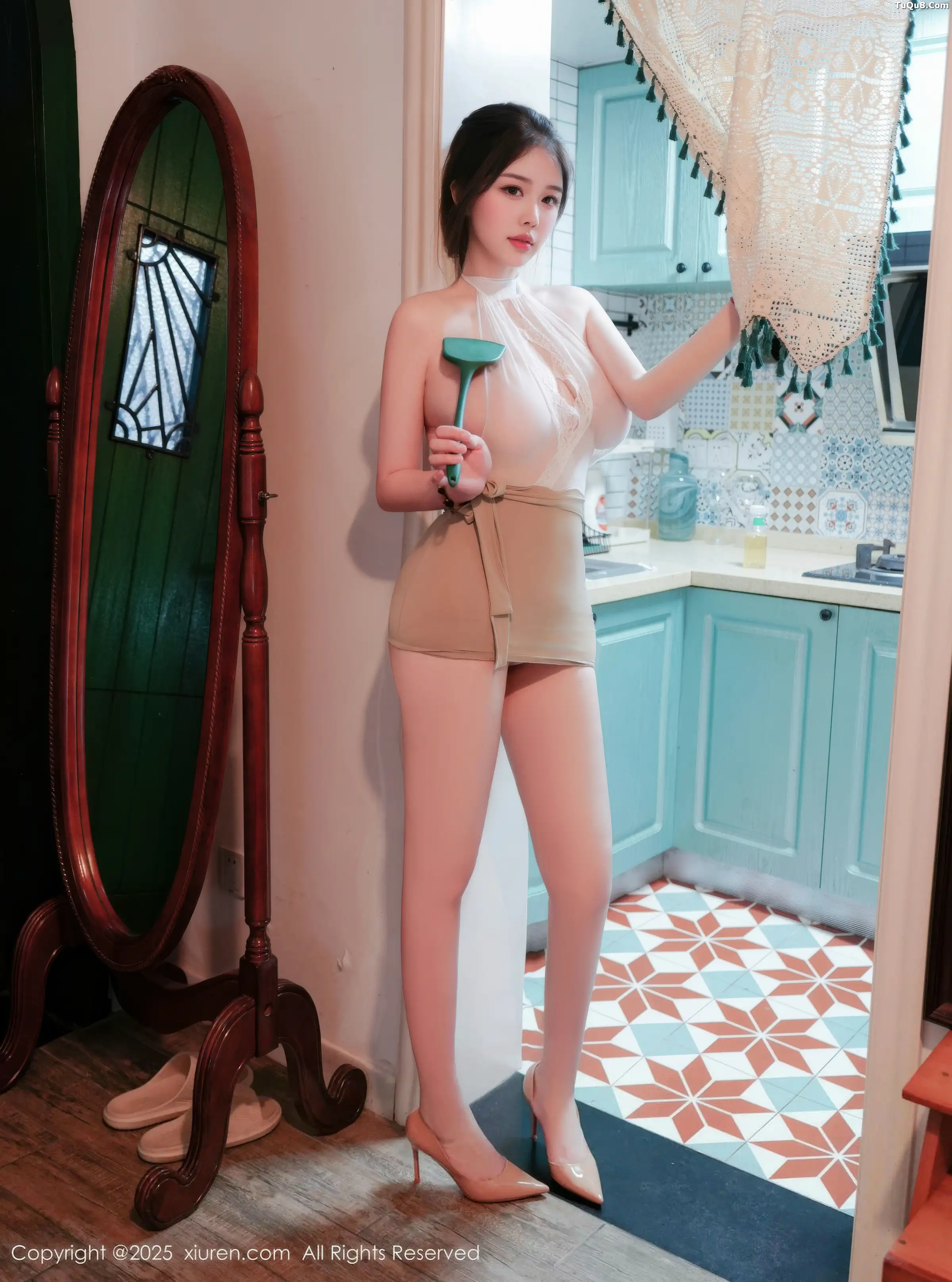 秀人集.com_[XiuRen秀人网]No.11005_模特李星儿厨房场景性感白色深V服饰露白色内衣秀丰满身材写真48P