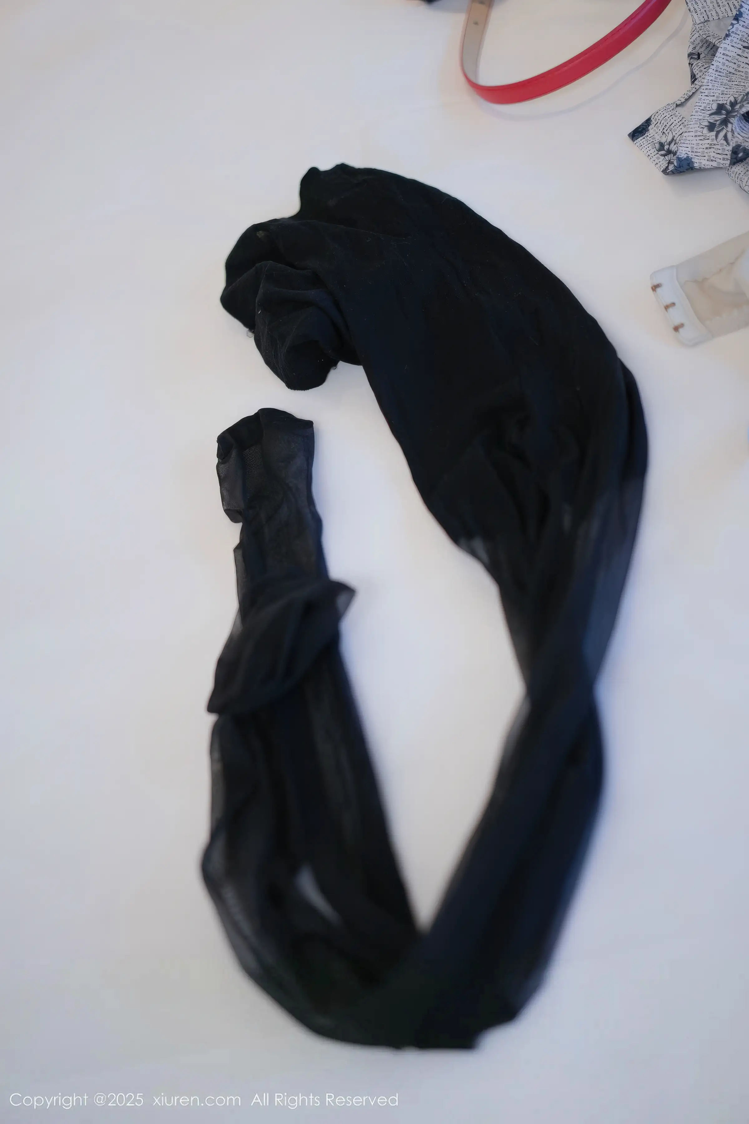 秀人集.com_[XiuRen秀人网]No.11115_模特沈南汐RuRu性感空姐制服露灰色内衣秀凹凸身材诱惑写真80P